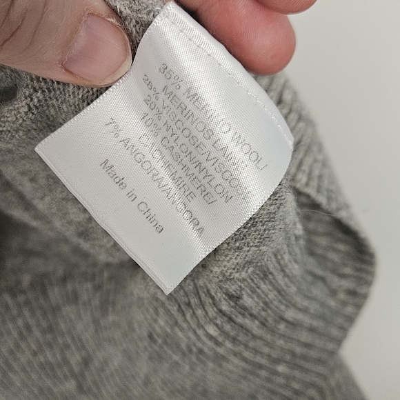 Tory Burch Gray Metino Wool Blend Long Sleeve 1/3 Zip Sweater Size L - Picture 7 of 10